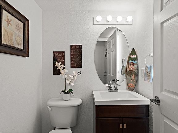 5th image of 428 N Seaport Blvd #T134
