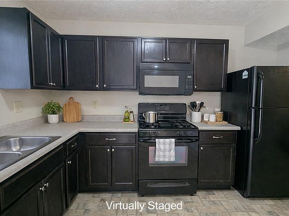 4th image of 3699 Oakwood Mnr