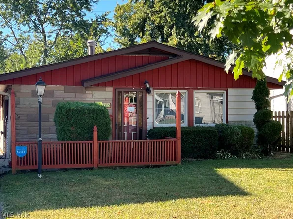 12805 Guardian Blvd, Cleveland, OH 44135