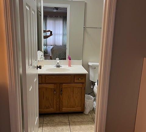 3rd image of 1027 Forder Square Dr