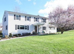 9 Beechwood Rd, Irvington, NY 10533