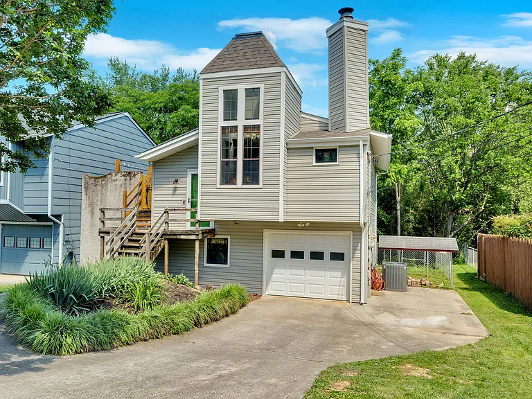 7645 Chatham Cir — Photo 27