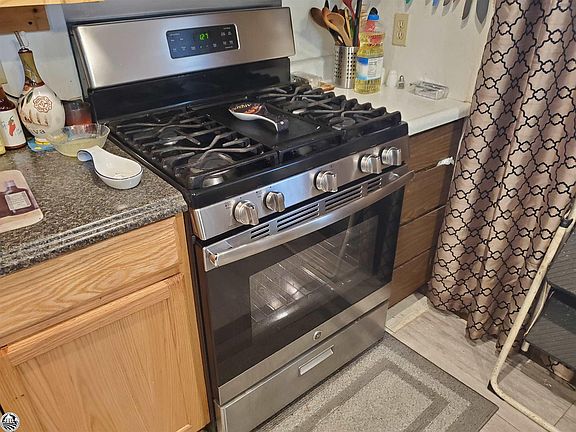 5th image of 12528 Flint Ct