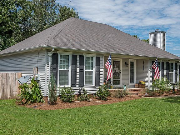 5th image of 10023 Roanoke Dr