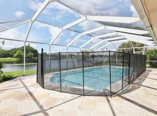 10451 NW 18th Pl, Pembroke Pines, FL 33026