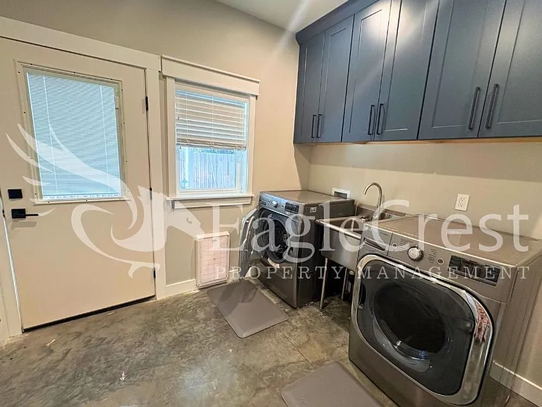 1855 Woodmere Loop — Photo 27