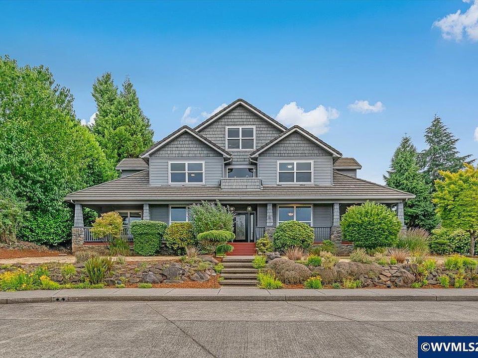 1st image of 2470 Crestmont Cir S
