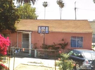 14842 Delano St, Van Nuys, CA 91411