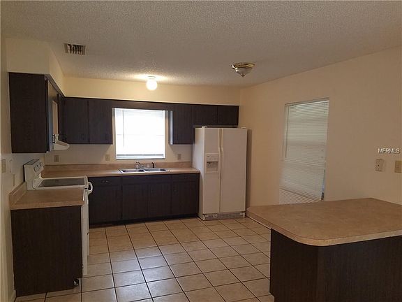 2nd image of 620 Swiss Dr