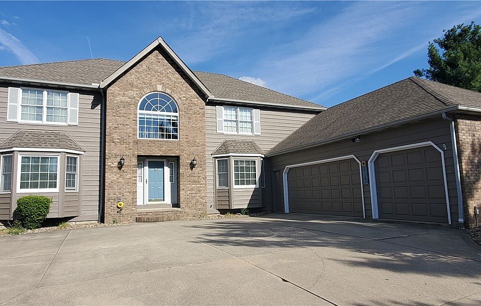 1st image of 14885 Britannia Ct