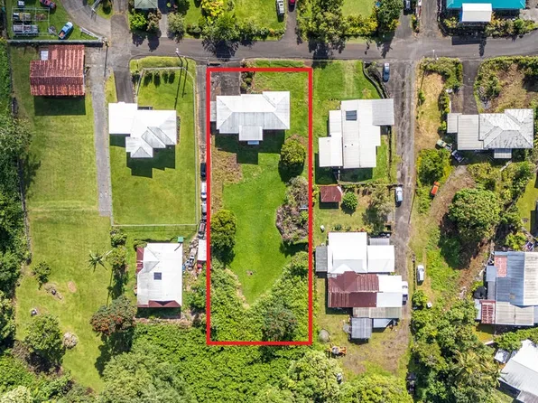 111 Ualehua St, Hilo, HI 96720