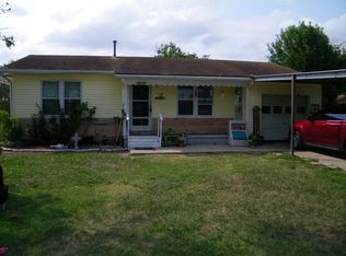 1944 Bayer Rd, Victoria, TX 77905