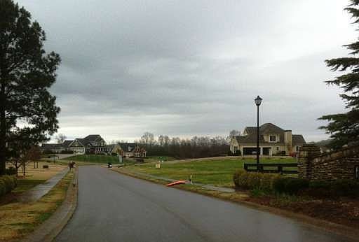 4th image of 308 Brown Dr