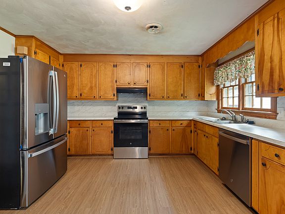 4th image of 13190 Doggett Ln