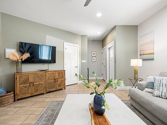 2nd image of 14306 Kemps Way