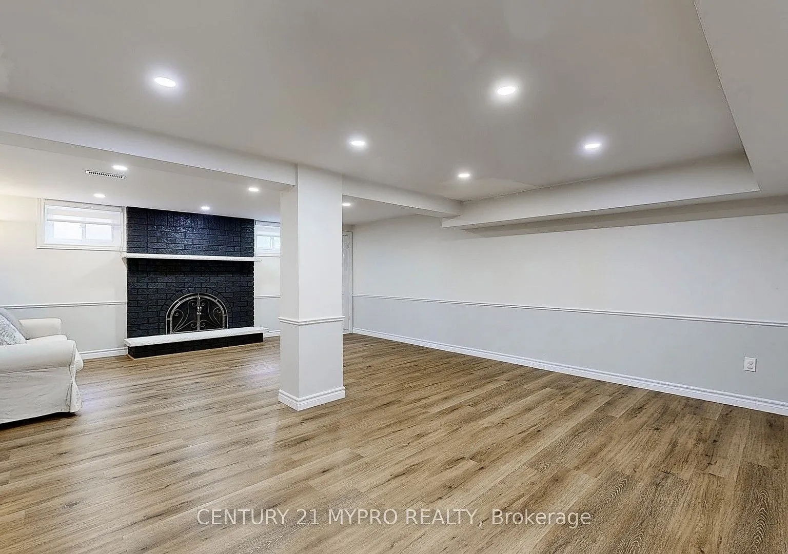 2 bed, $1,600 — Photo 3