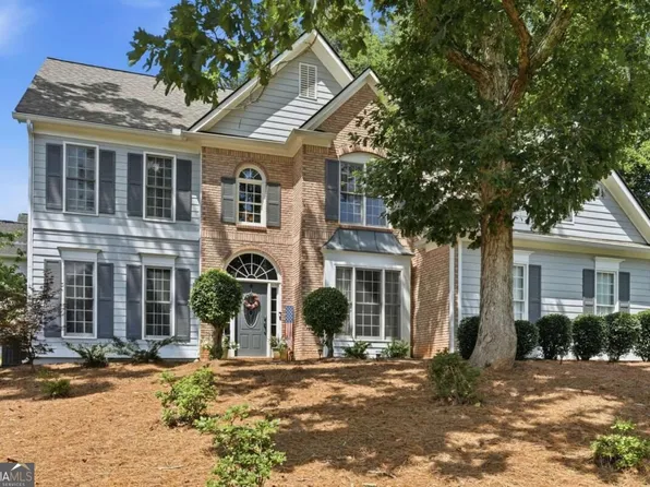 940 River Cove Dr, Dacula, GA 30019