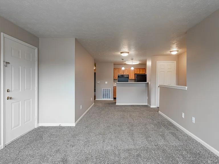 Brainard Landings — Photo 18