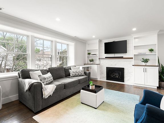 5th image of 87 Palmer St #87