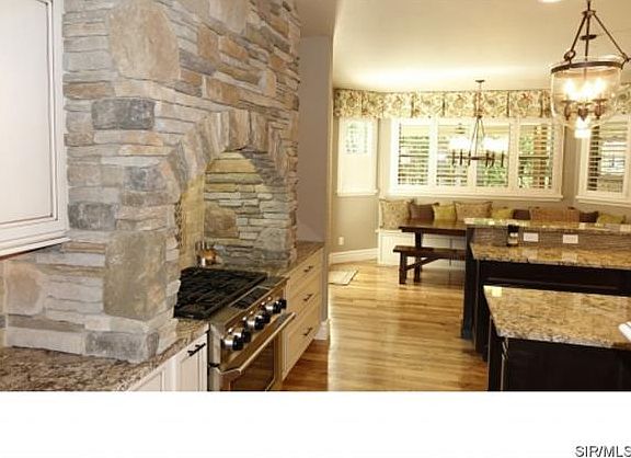 5th image of 1173 Hearthstone Dr