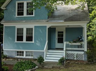 4 Central Ave, Limerick, ME 04048