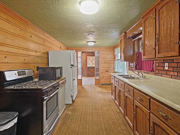 4th image of 2844 Cozy Acres ROAD