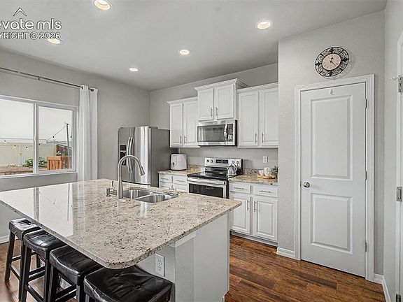 5th image of 7994 Hardwood Cir