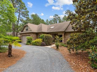 105 Salem Dr, Pinehurst, NC 28374