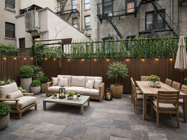 252 Mott Street image 1 of 2