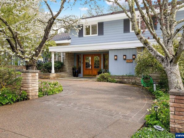 2755 SW Fairmont Dr, Corvallis, OR 97333