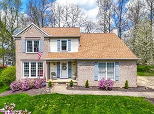 2127 Demi Dr, Twinsburg, OH 44087