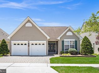 32 Portofino Dr, Hamilton, NJ 08691