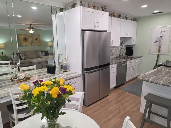 8931 Blind Pass Rd APT 357, Saint Pete Beach, FL 33706