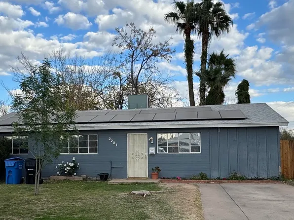 2201 N 29TH Place, Phoenix, AZ 85008