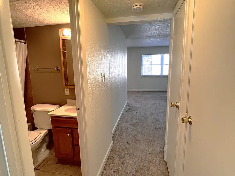 601 21st Avenue Pl — Photo 6