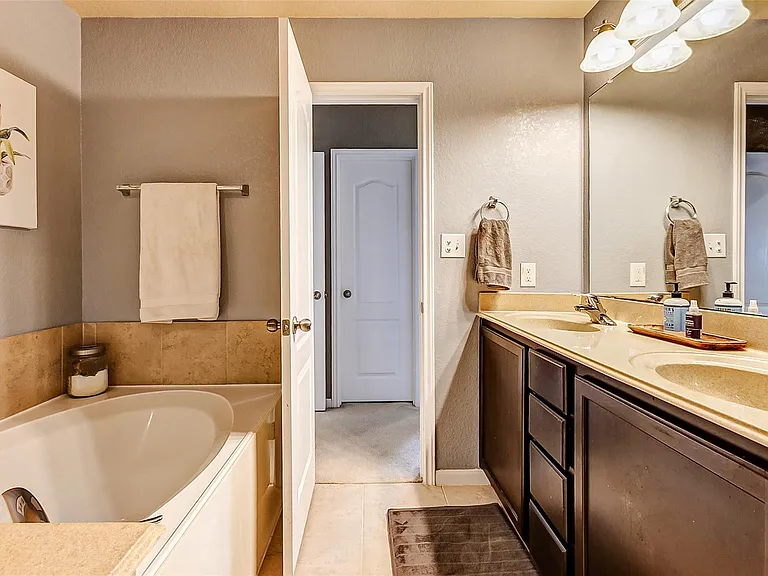 9973 Spring Rock Ln — Photo 18