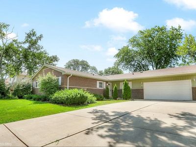 963 Garden Ln, Wheeling, IL, 60090