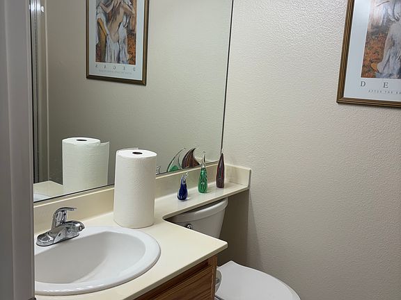 Renter private bathroom