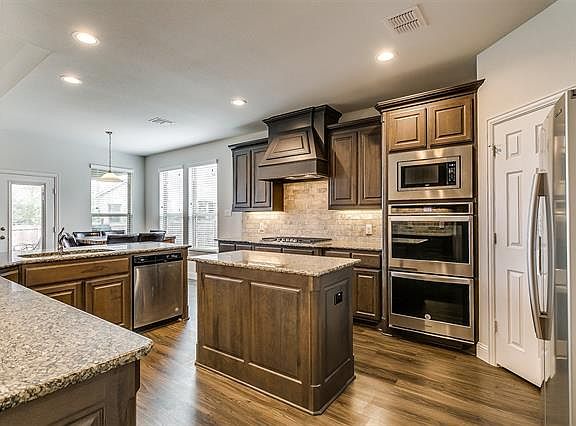 3rd image of 5664 Broad Bay Ln