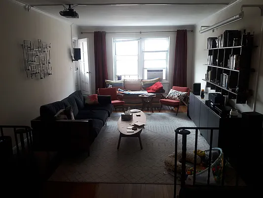 Rented by Chartwell Forest Hills Realty | media 7