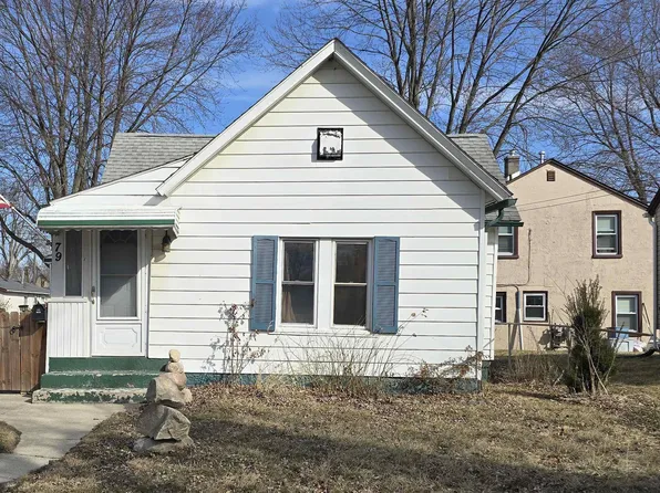 79 Rathbone St, Mount Clemens, MI 48043