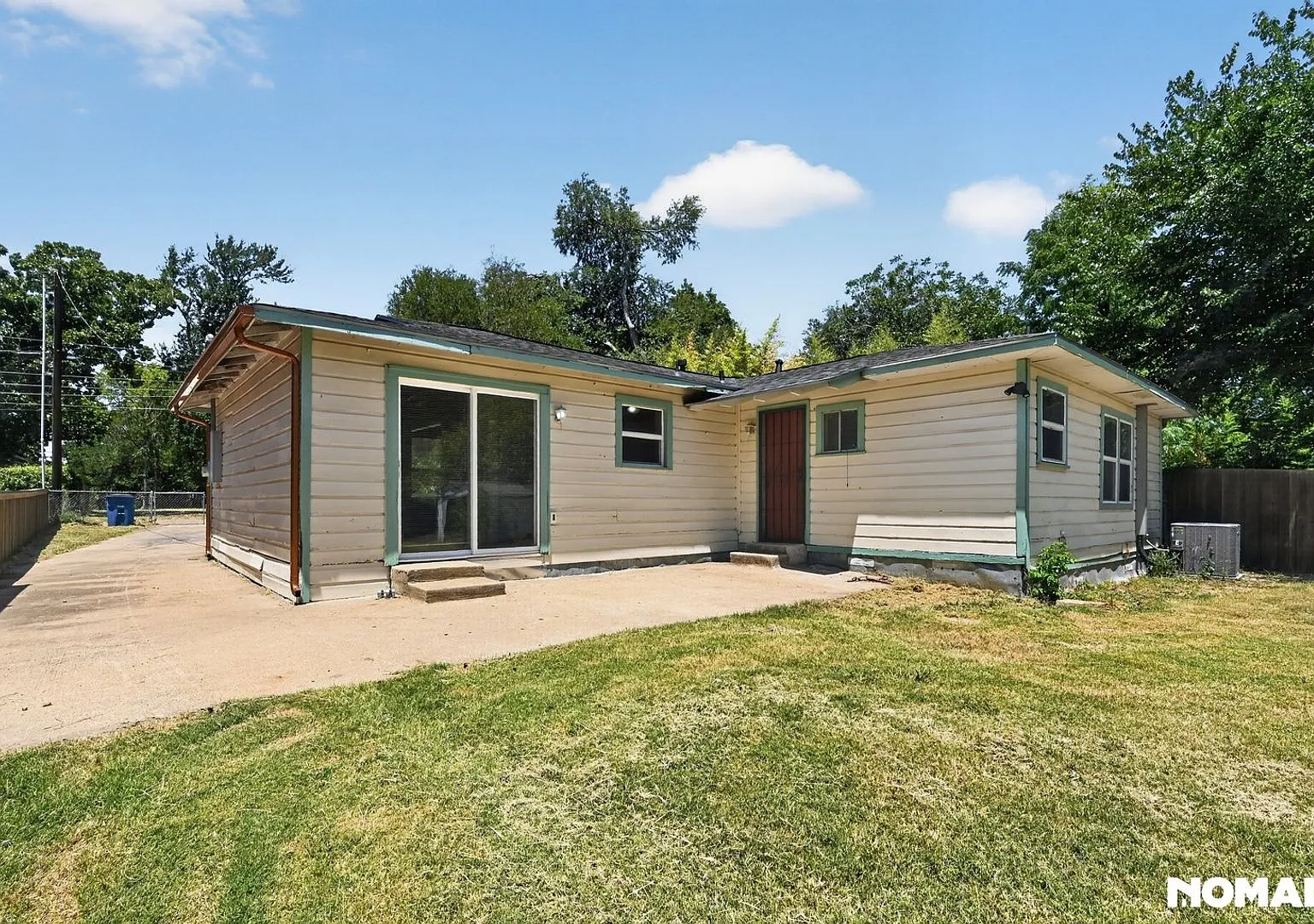 Charming 3BR House in Dallas — Photo 3