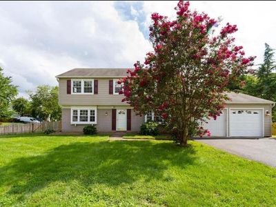 13127 Pennypacker Ln, Fairfax, VA, 22033