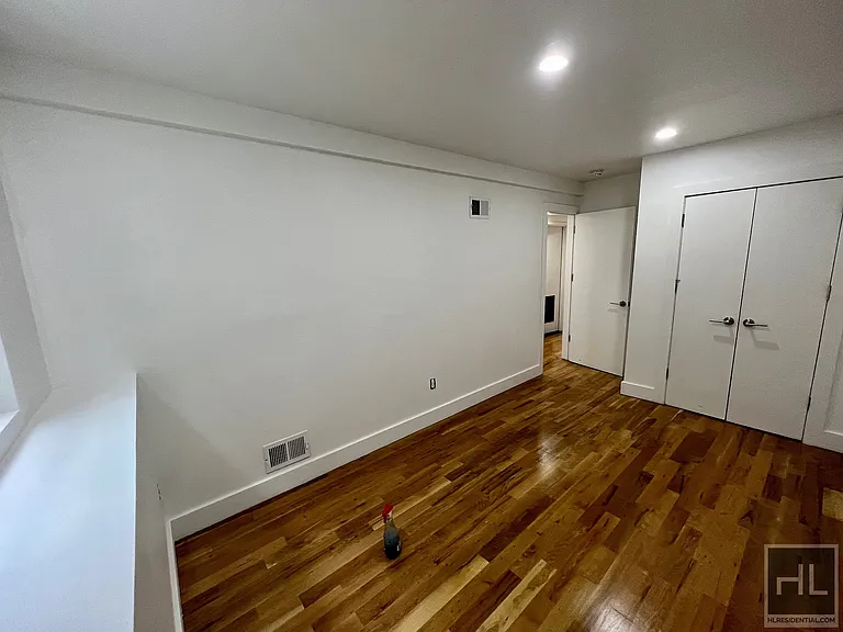 225 Macdougal St #1 — Photo 10