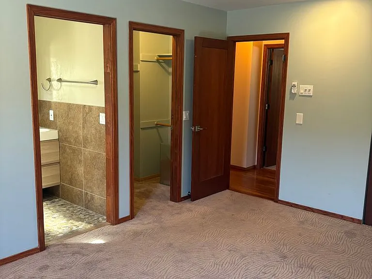 70 Moore Dr — Photo 15