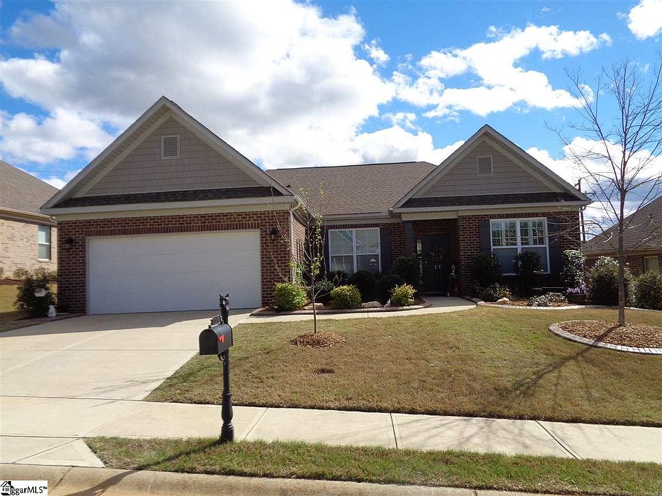 1st image of 17 Brentmoor Pl