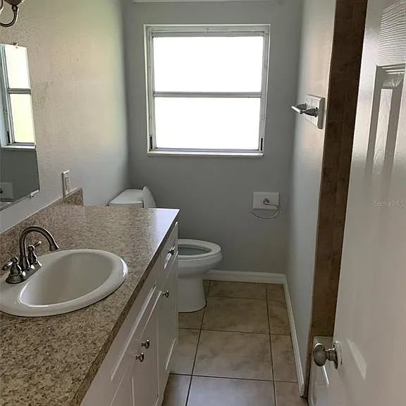 13814 Meadow Oaks Dr — Photo 17