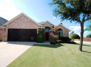 9800 Rio Frio Trl, Fort Worth, TX 76126