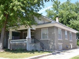 1007 E Pacific St, Springfield, MO 65803