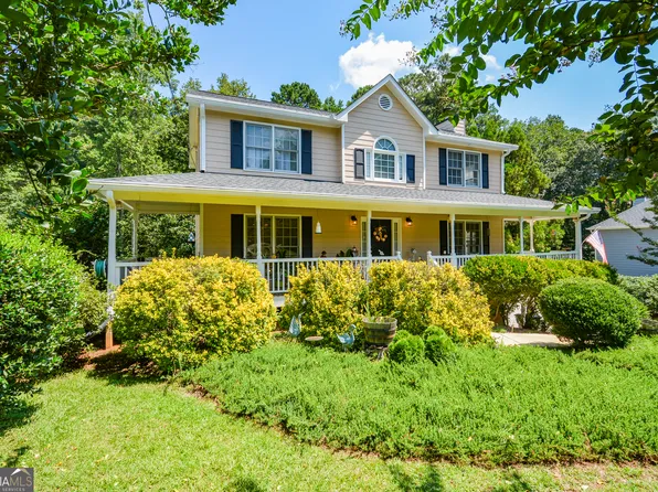 521 Sterling Dr, Powder Springs, GA 30127